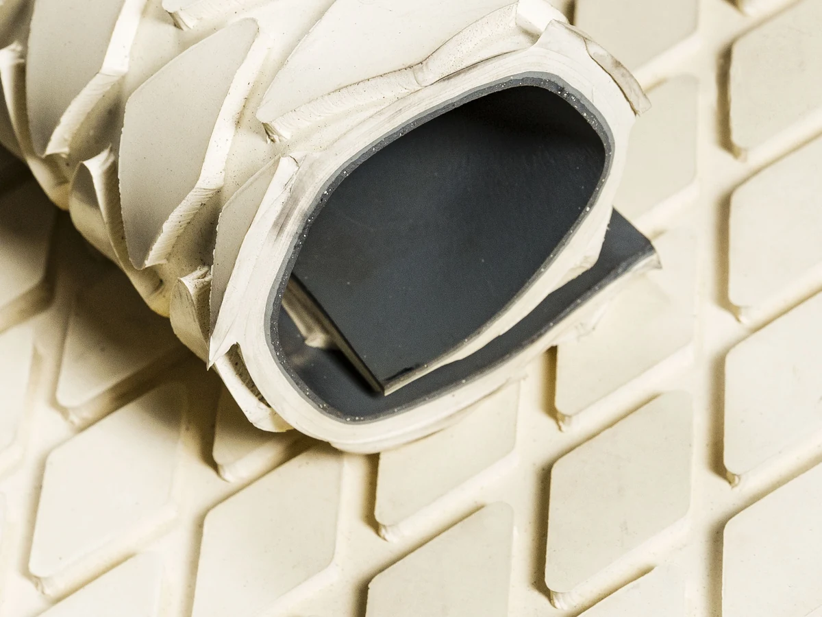 Wear-resistant — Food-grade pulley lagging, mini diamond · off-white · 55 Sh A · with bonding layer (BL) (RT-LAG55-OW-DI-FG-BL)