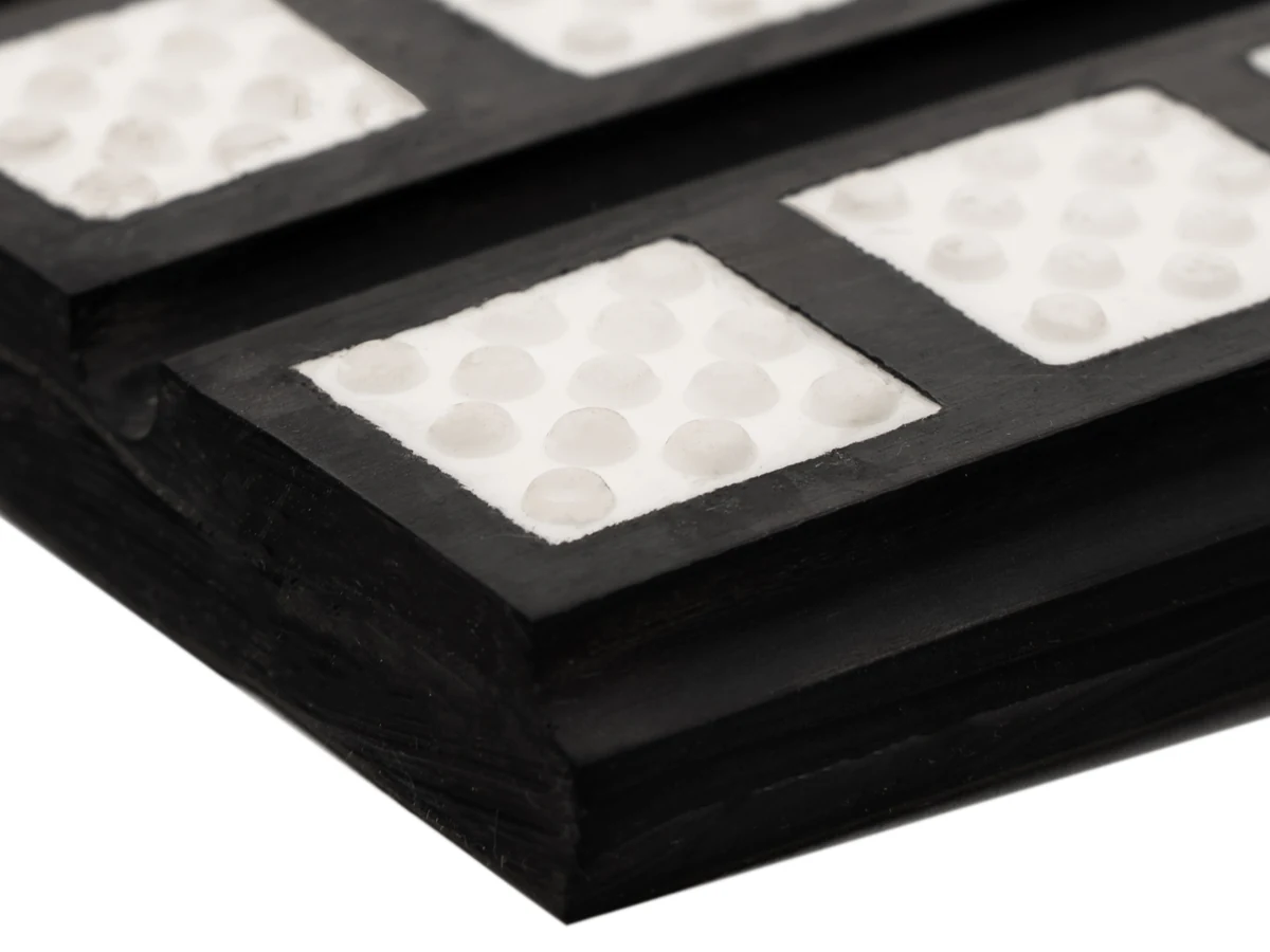 Wear-resistant — Ceramic pulley lagging, white tiles · black · 70 Sh A · with bonding layer (BL) (RT-LAG70-BK-CW-BL)