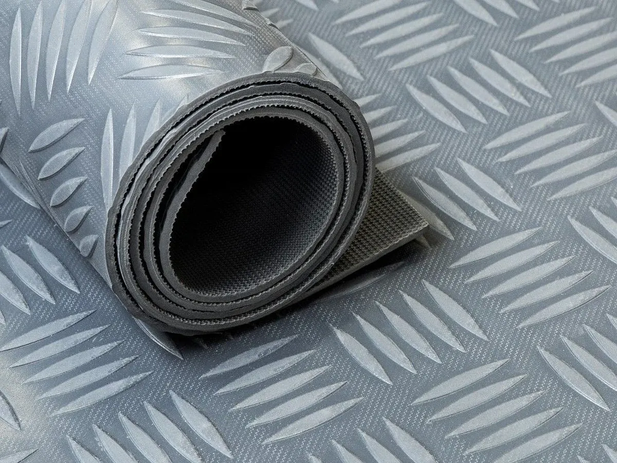 Matting — Checker · grey · 65 Sh A (RT-MAT65-CK-GY)